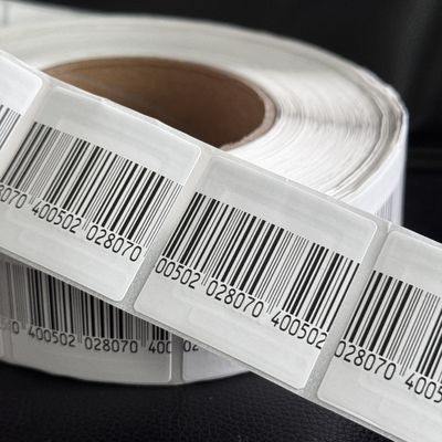 Retail Store EAS 8.2MHz RF Soft Security Tags 40 X 40mm With Bar Code Anti Human Shielding
