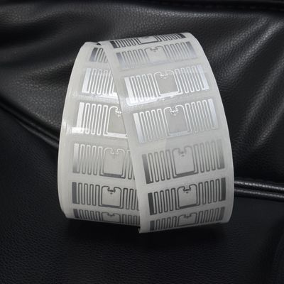 46 X 19mm Silver Roll Customizable Chip Code RFID Soft Label 860-960MHz
